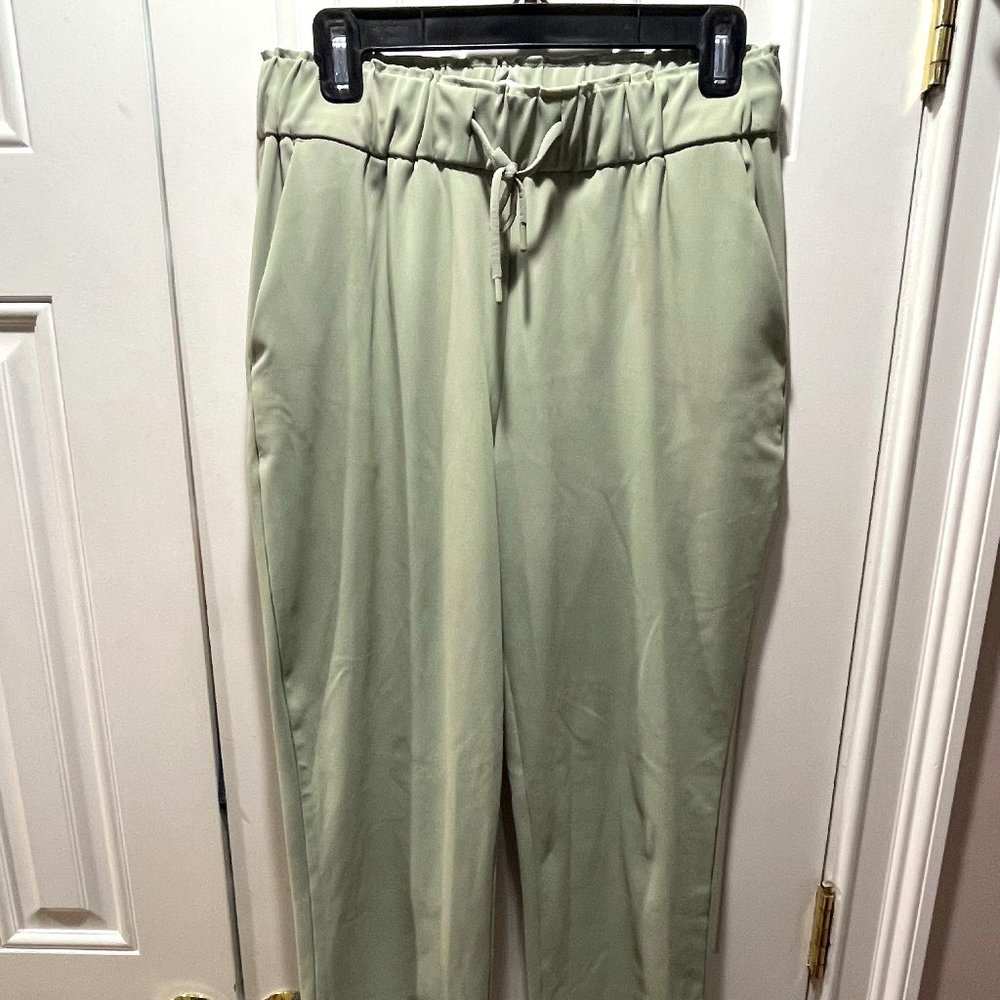 Mint green joggers - Size Small